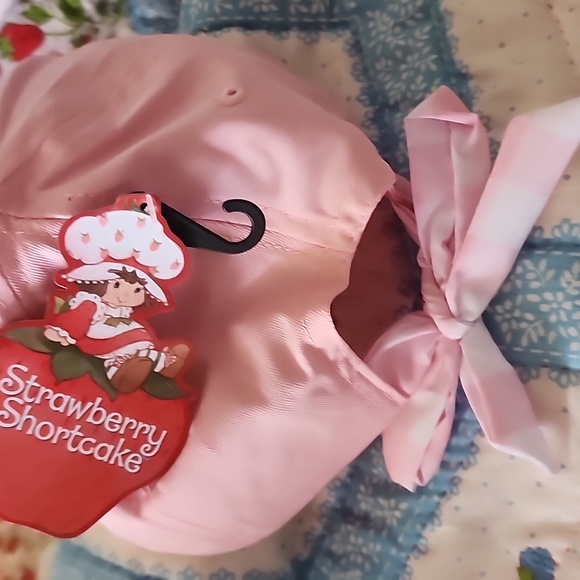 Strawberry Shortcake Hat - Picture 2 of 5